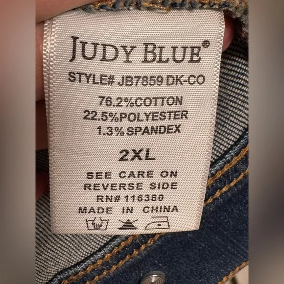 Judy Blue Distressed Indigo Jean Jacket - Picture 6 of 14
